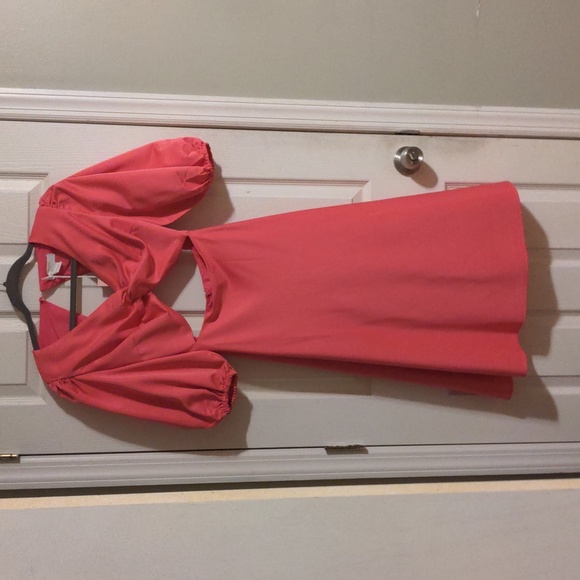 FINAL PRICE Collective the Label Petite Barbie Pink Puff Sleeve Dress 0 - Picture 3 of 7